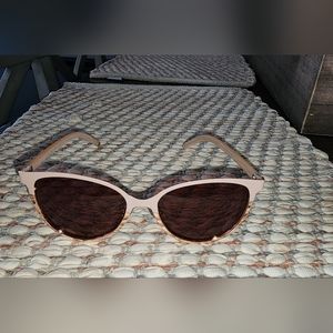 Women’s Nine West metal roux h cat sunglasses